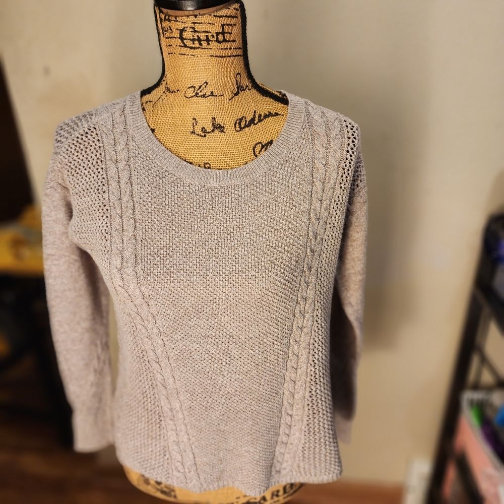 American Eagle Beige Wool Blend Long Sleeve Scoop Neck Pullover Sweater Size XS